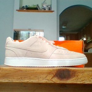 Womens Nike Court Vision Low